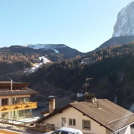 Hotel Garni Gardena - Appartments 3* Santa Cristina Val Gardena