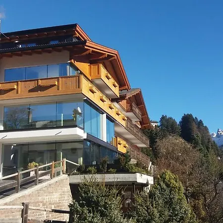 Hotel Hotel Garni Gardena - Appartments Santa Cristina Val Gardena